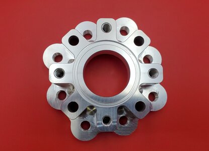 OUTER-WHEEL-BEARING-RETAINER-HUB-V46121-OH-P2-scaled.jpg